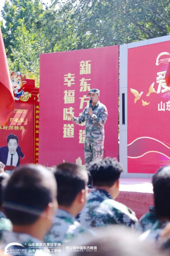 逃出昏暗的地下室